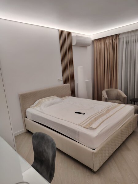 Pipera, Complex Cortina North,